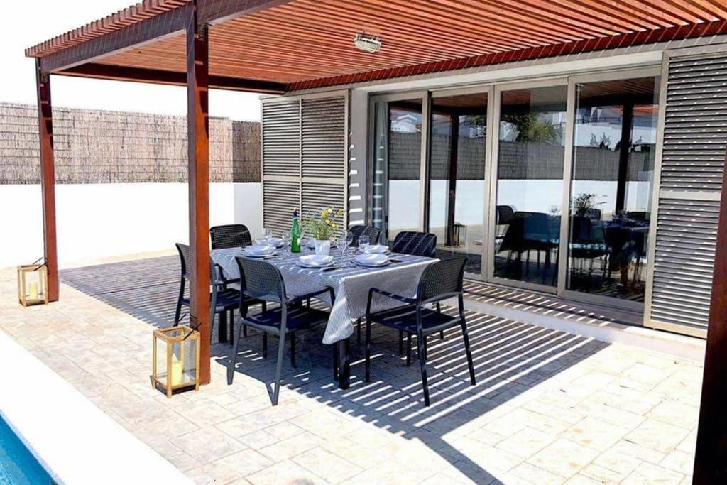 Villa D'Aina * Propiedad Privada Con Piscina Cala en Bosch Ngoại thất bức ảnh