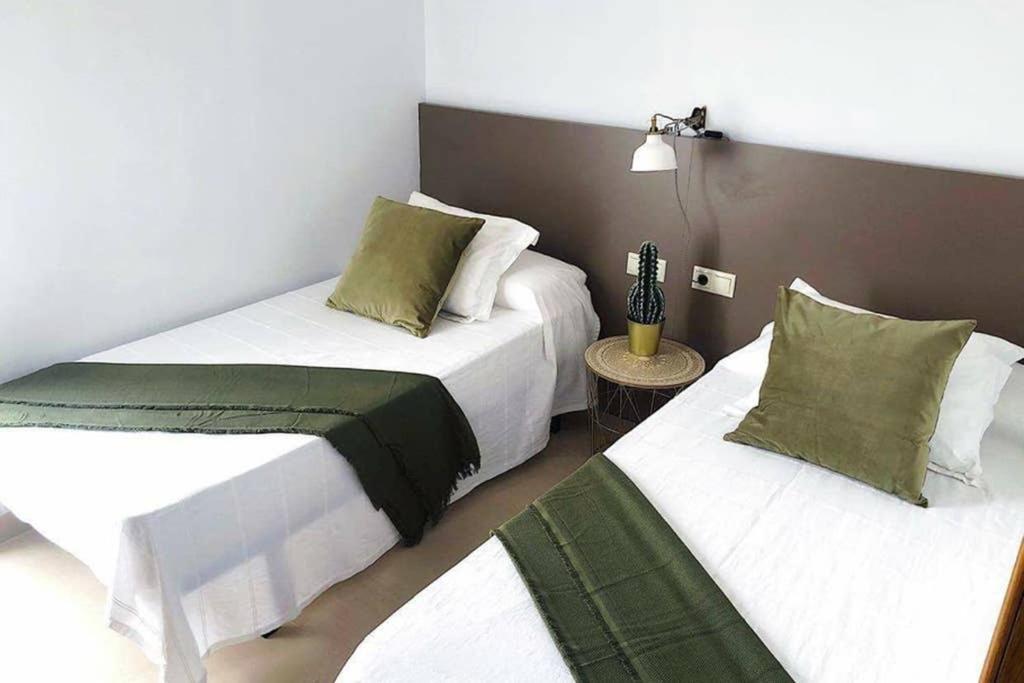 Villa D'Aina * Propiedad Privada Con Piscina Cala en Bosch Ngoại thất bức ảnh